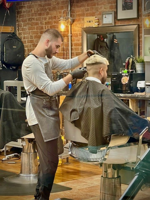 Etiket Barber and Lifestyle